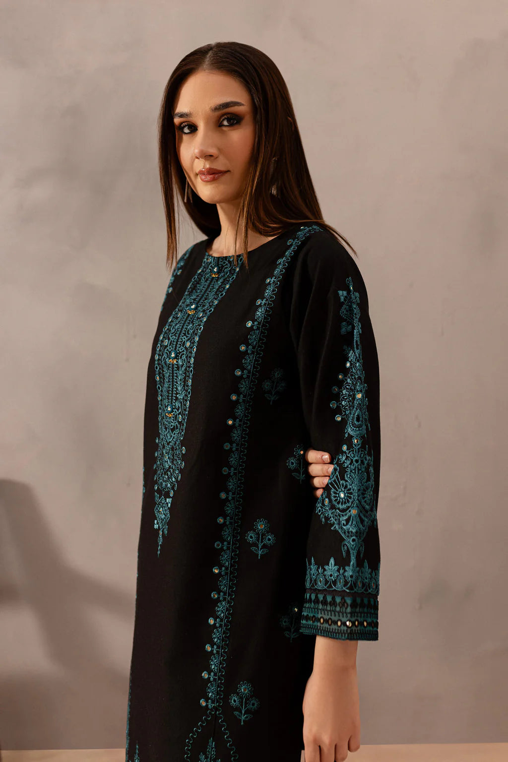 BATIK-2PC LAWN SEQUIN EMBROIDERED SHIRT WITH LAWN SEQUIN EMBROIDERED TROUSER-UR-1215