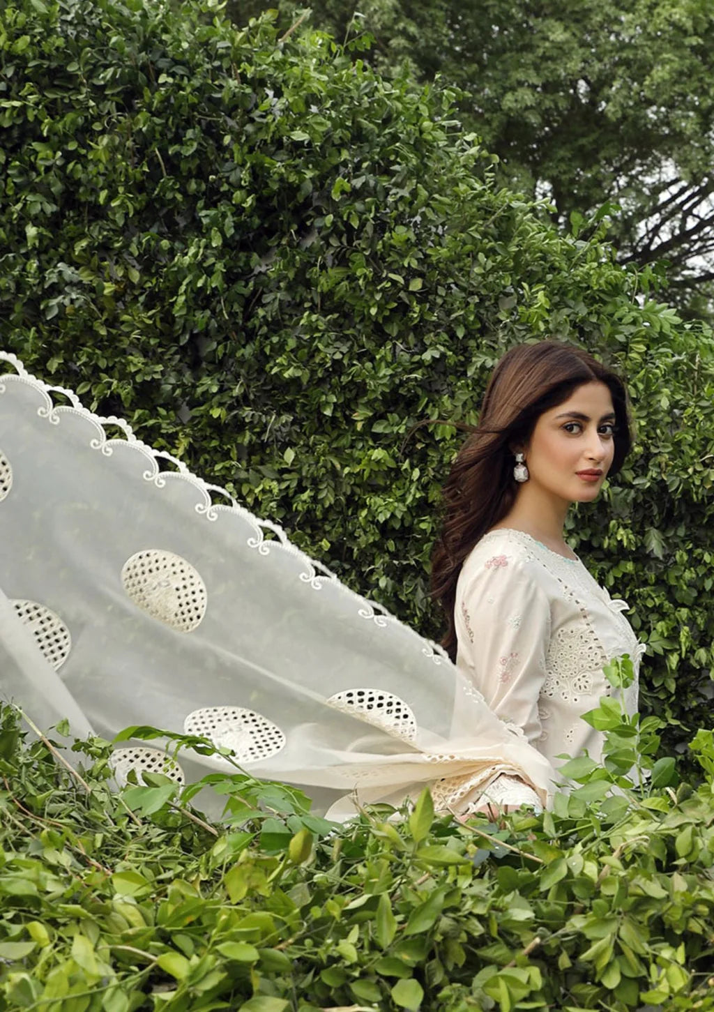 QALAMQAR-3PC LAWN CHIKAANKARI EMBROIDERED SHIRT WITH KHAADI NET EMBROIDERED DUPATTA AND TROUSER-UR-3640
