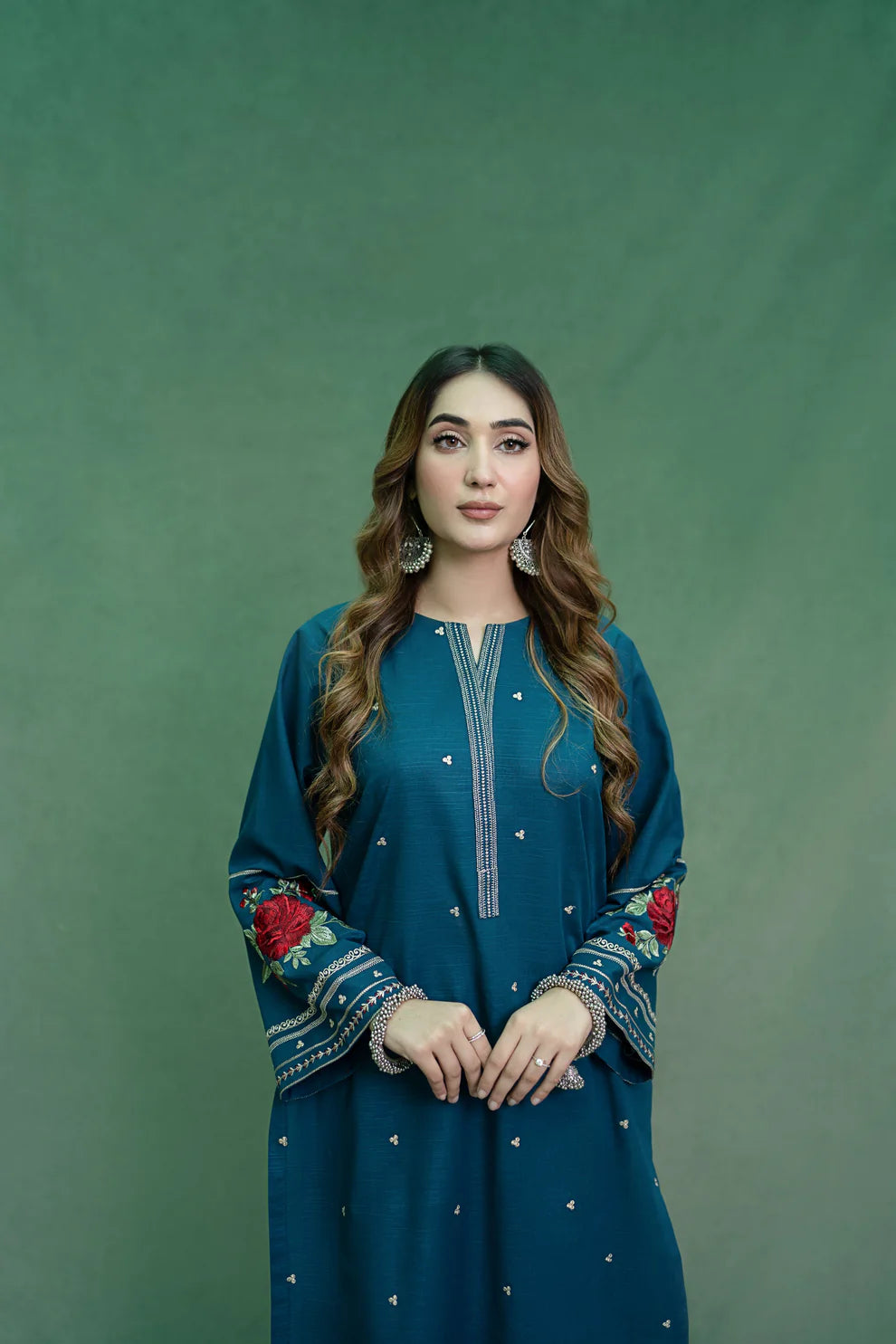 URGE-2PC DHANAK EMBROIDRED SHIRT WITH AND EMBROIDRED TROUSER-TANA-1605