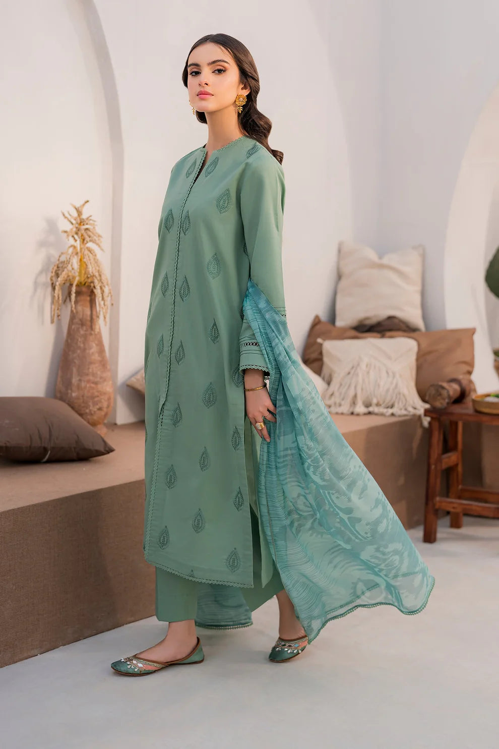HANA- 3PC LAWN EMBROIDERED SHIRT WITH MONARK PRINT DUPATTA AND TROUSER-UR-2529