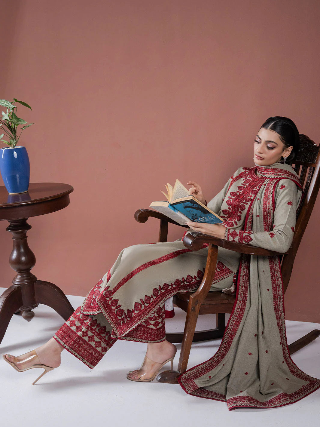 Asim Jofa-Lawn 3pc Embroidered Shirt With Lawn Embroidered Dupatta & Embroidered Trouser-UR-2505