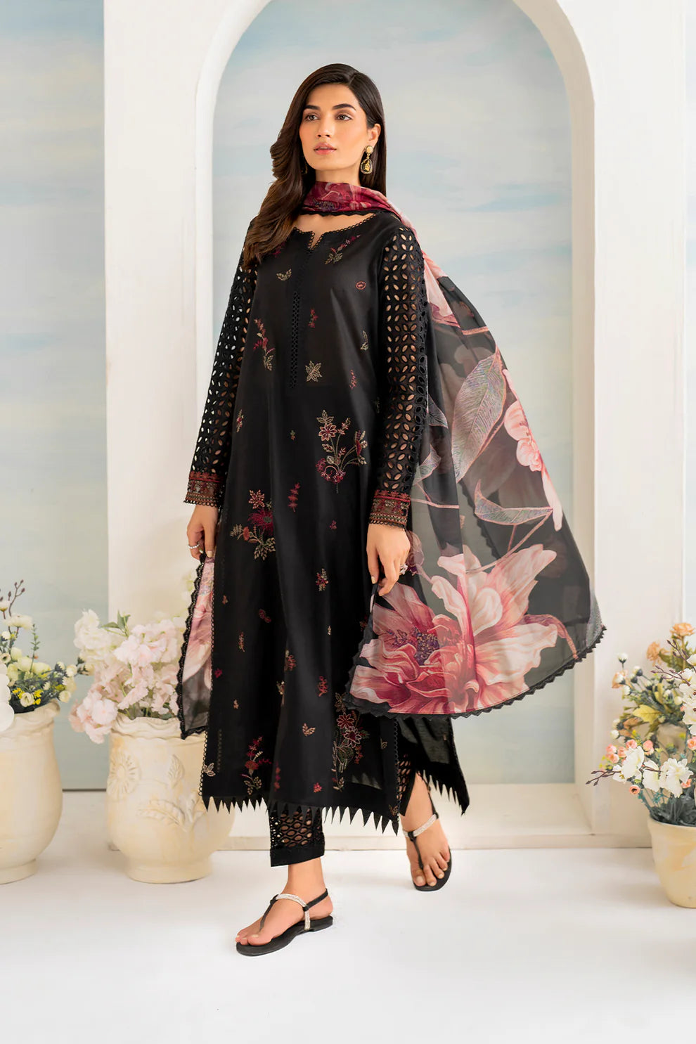 IZNIK- 3PC LAWN EMBROIDERED SHIRT WITH MONARK PRINT DUPATTA AND EMB TROUSER-UR-2592