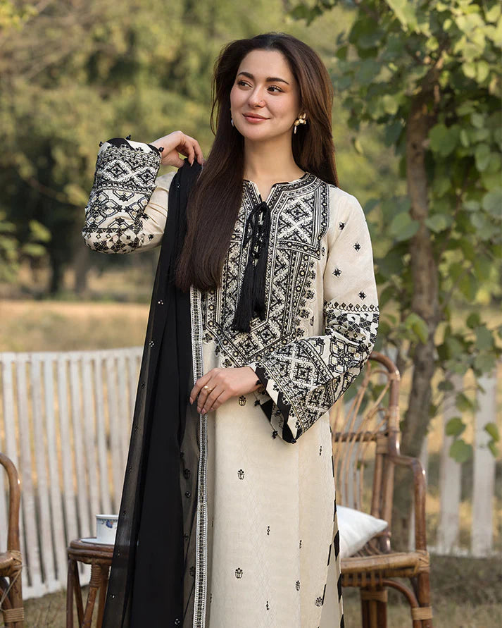QALAMQAR-3PC LAWN EMBROIDERED SHIRT WITH CHIFFON EMBROIDERED DUPATTA AND TROUSER-UR-2948