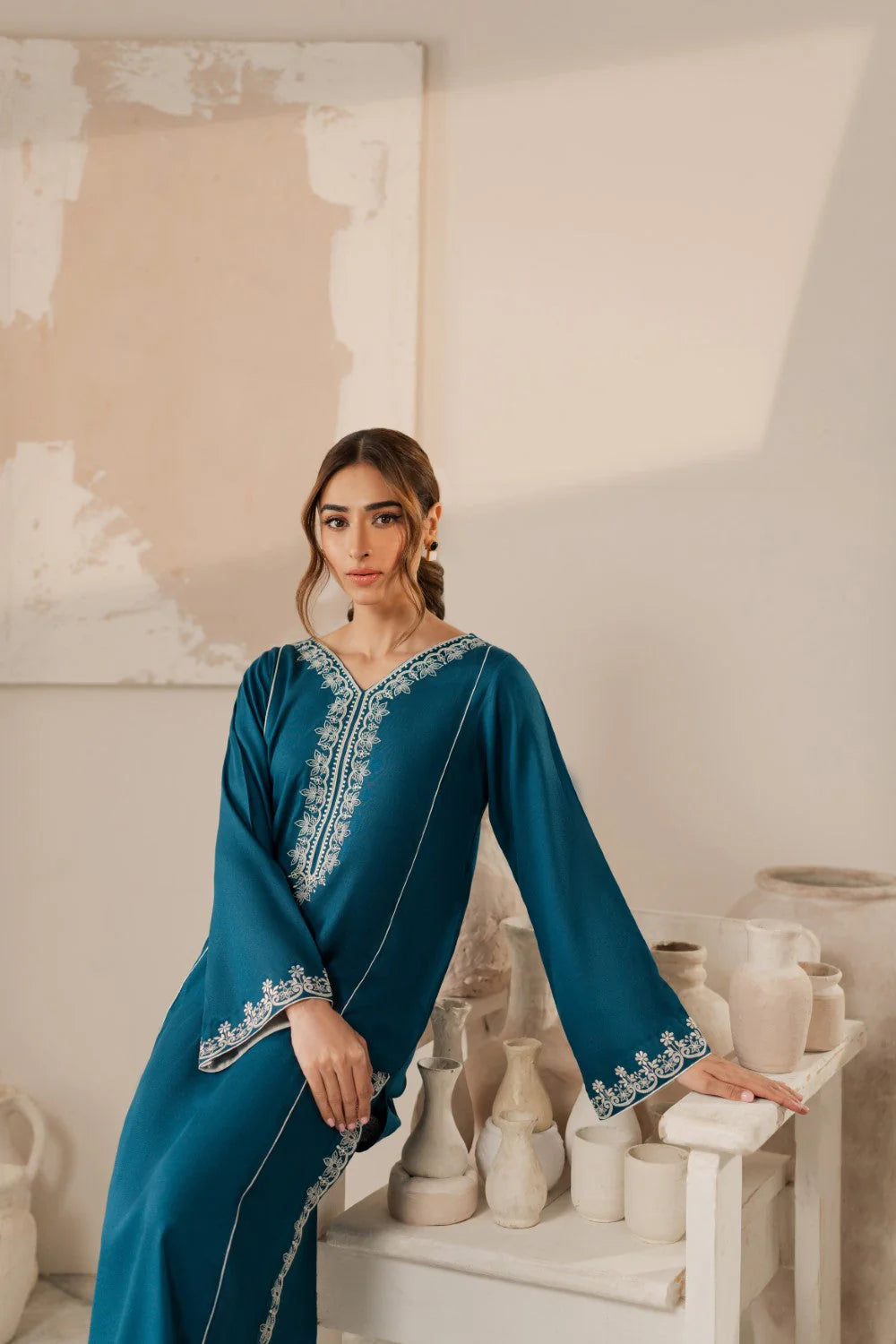 Vintage-Lawn 3pc Embroidered Shirt With Bamber Chiffon Dupatta & Embroidered Trouser-UR-2503
