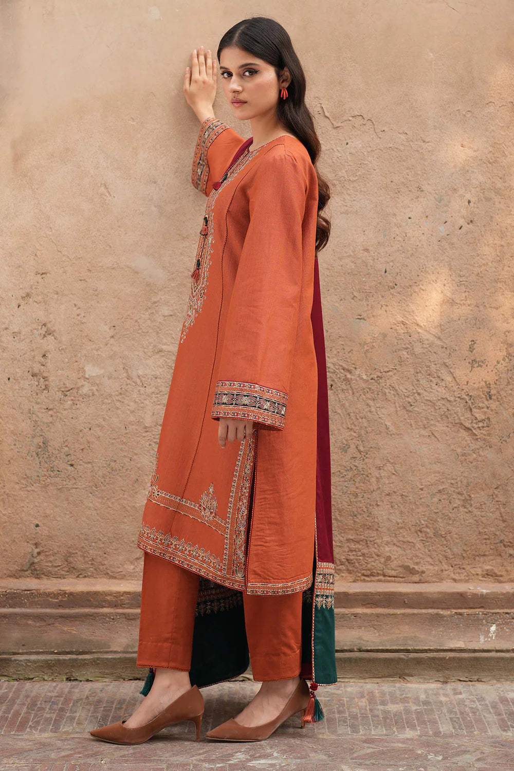 JAZMIN-3PC LAWN EMBROIDERED SHIRT WITH MONARK PRINTED DUPATTA & TROUSER-UR-2575