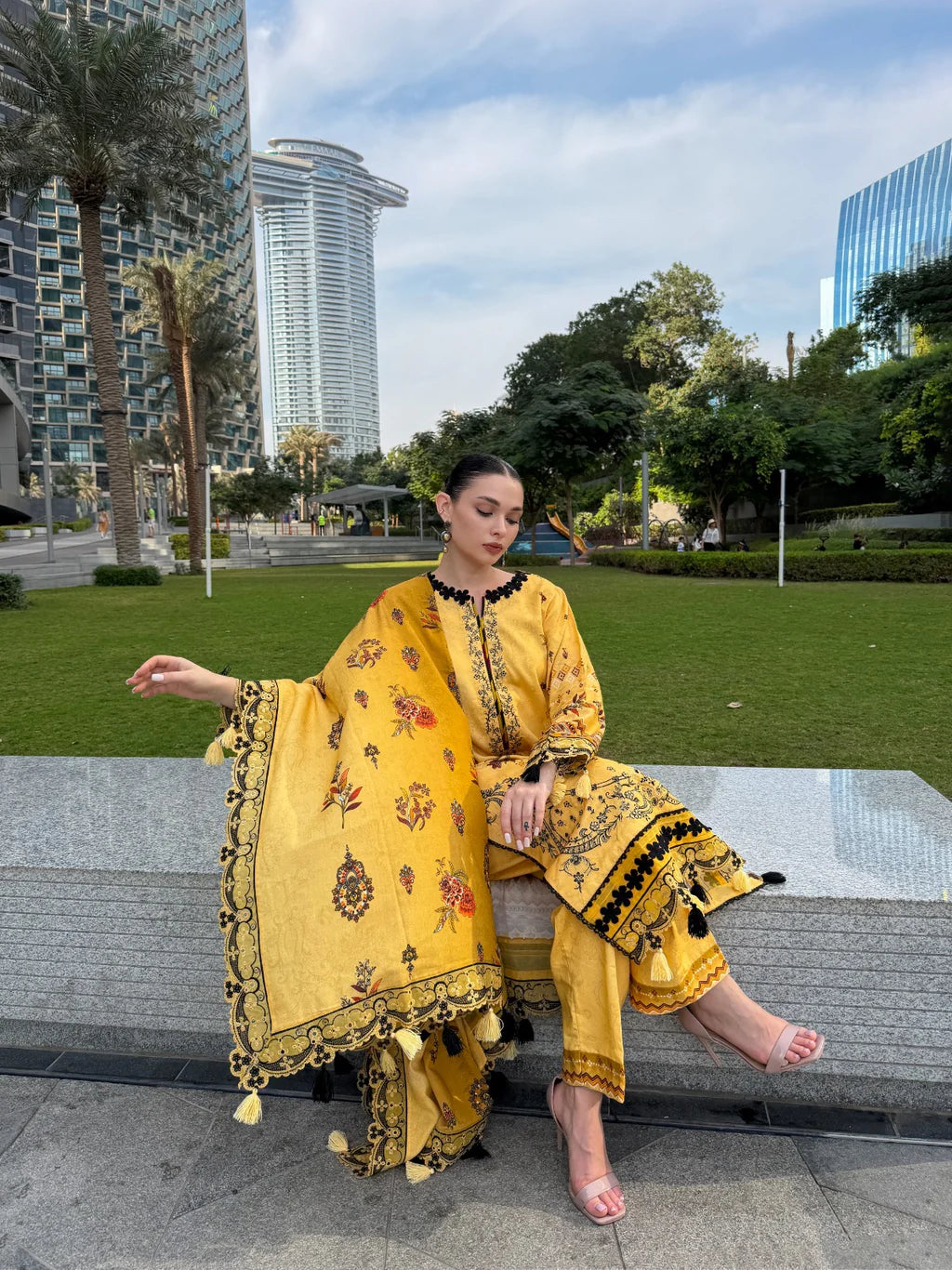 URAN-3PC KARANDI PRINTED EMBROIDERED SHIRT WITH KARANDI PRINTED EMB SHAWL & PRINTED TROUSER-UR-3420