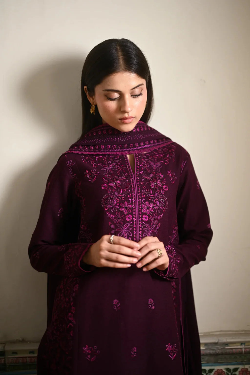 ZAIB-3PC KARANDI EMBROIDERED SHIRT WITH KARANDI EMBROIDERED SHAWL AND TROUSER-UR-4480