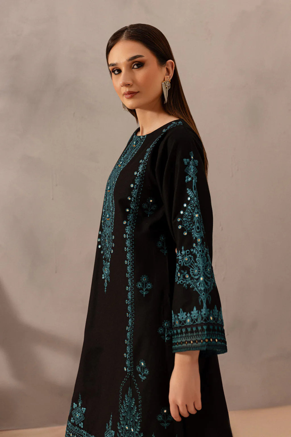 BATIK-2PC LAWN SEQUIN EMBROIDERED SHIRT WITH LAWN SEQUIN EMBROIDERED TROUSER-UR-1215