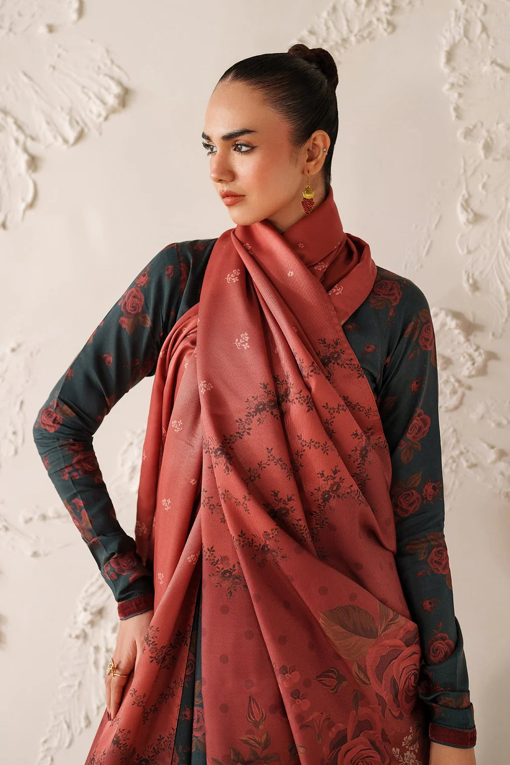 BAROQUE-3PC VISCOSE PRINTED SHIRT WITH VISCOSE PRINTED DUPATTA AND TROUSER-UR-1617