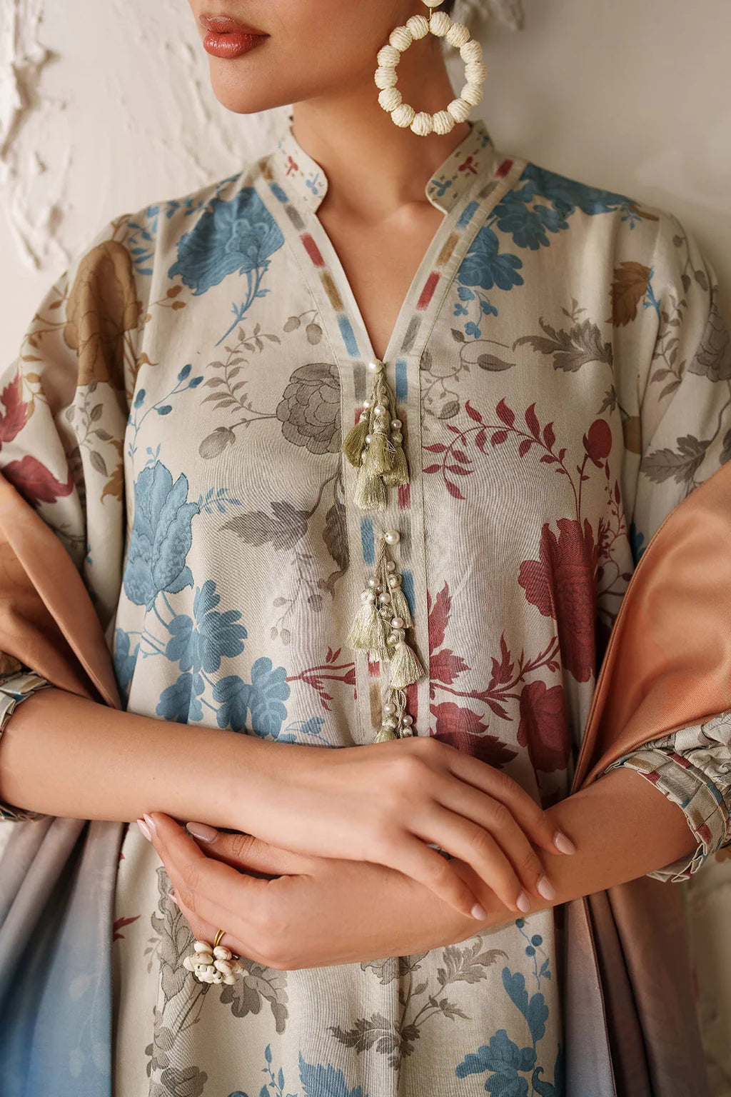 BAROQUE-3PC VISCOSE PRINTED SHIRT WITH VISCOSE PRINTED DUPATTA AND TROUSER-UR-1609