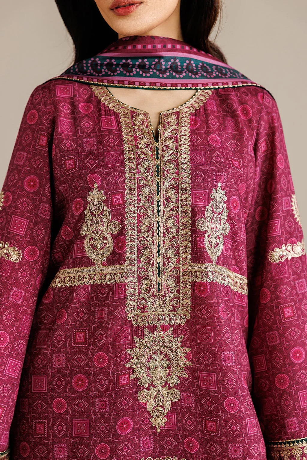 JAZMIN-3PC LAWN PRINTED EMBROIDERED SHIRT WITH BLOSSOM PRINT DUPATTA AND PRINT EMB TROUSER-UR-587