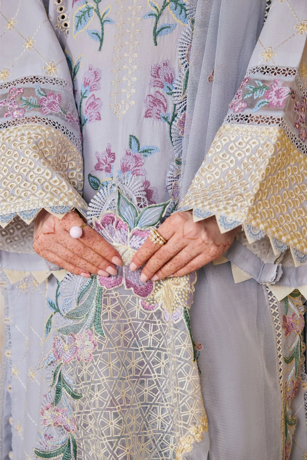 MARYAM HUSSAIN-3PC LAWN EMBROIDERED SHIRT WITH KHADDI NET EMB DUPATTA AND TROUSER-UR-4259