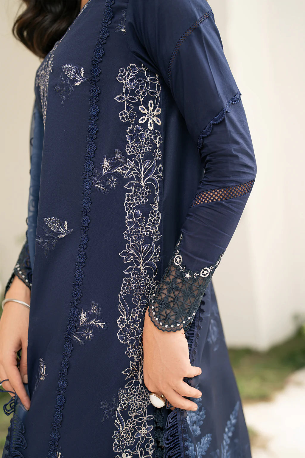 IZNIK-3PC DHANAK CHIKAN EMBROIDERED SHIRT WITH COURTRAI PRINTED SHAWL AND EMB TROUSER-UR-4056