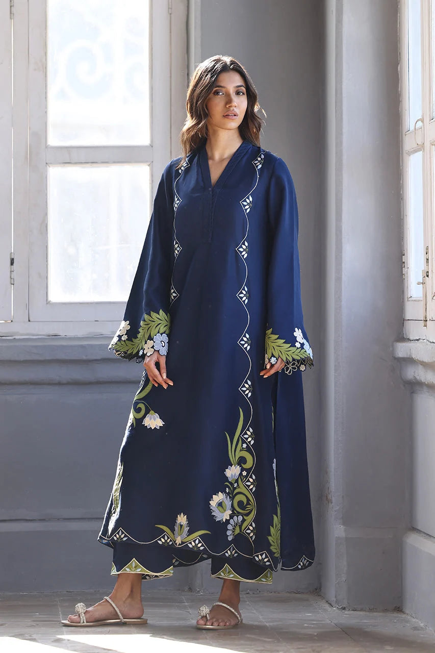LULUSAR -RAW SILK 2PC -RAW SILK SHIRT EMBROIDRED AND RAW SILK EMBROIDERED TROUSER-UR-123