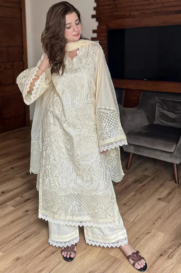 IZNIK-3PC LAWN HEAVY EMBROIDERED SHIRT WITH ORGANZA EMBROIDERED DUPATTA AND TROUSER-UR-4273