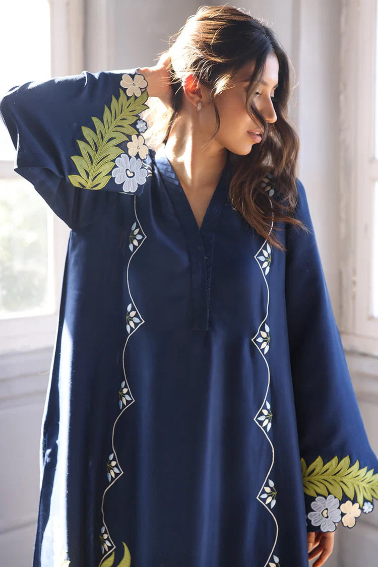LULUSAR -RAW SILK 2PC -RAW SILK SHIRT EMBROIDRED AND RAW SILK EMBROIDERED TROUSER-UR-123