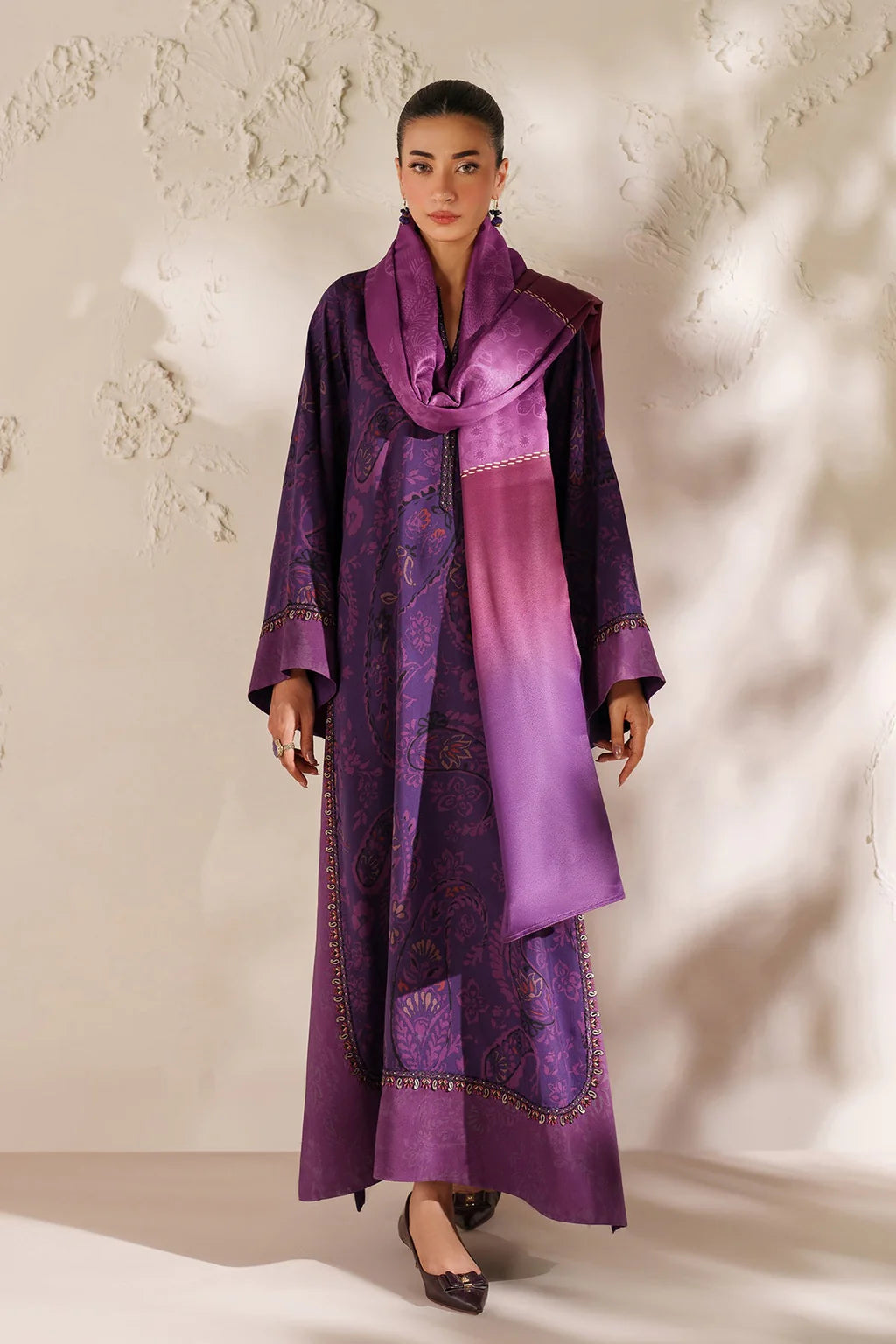 BAROQUE-3PC KHADDAR PRINTED SHIRT WITH KHADDAR PRINTED DUPATTA AND PRINTED TROUSER-UR-1739