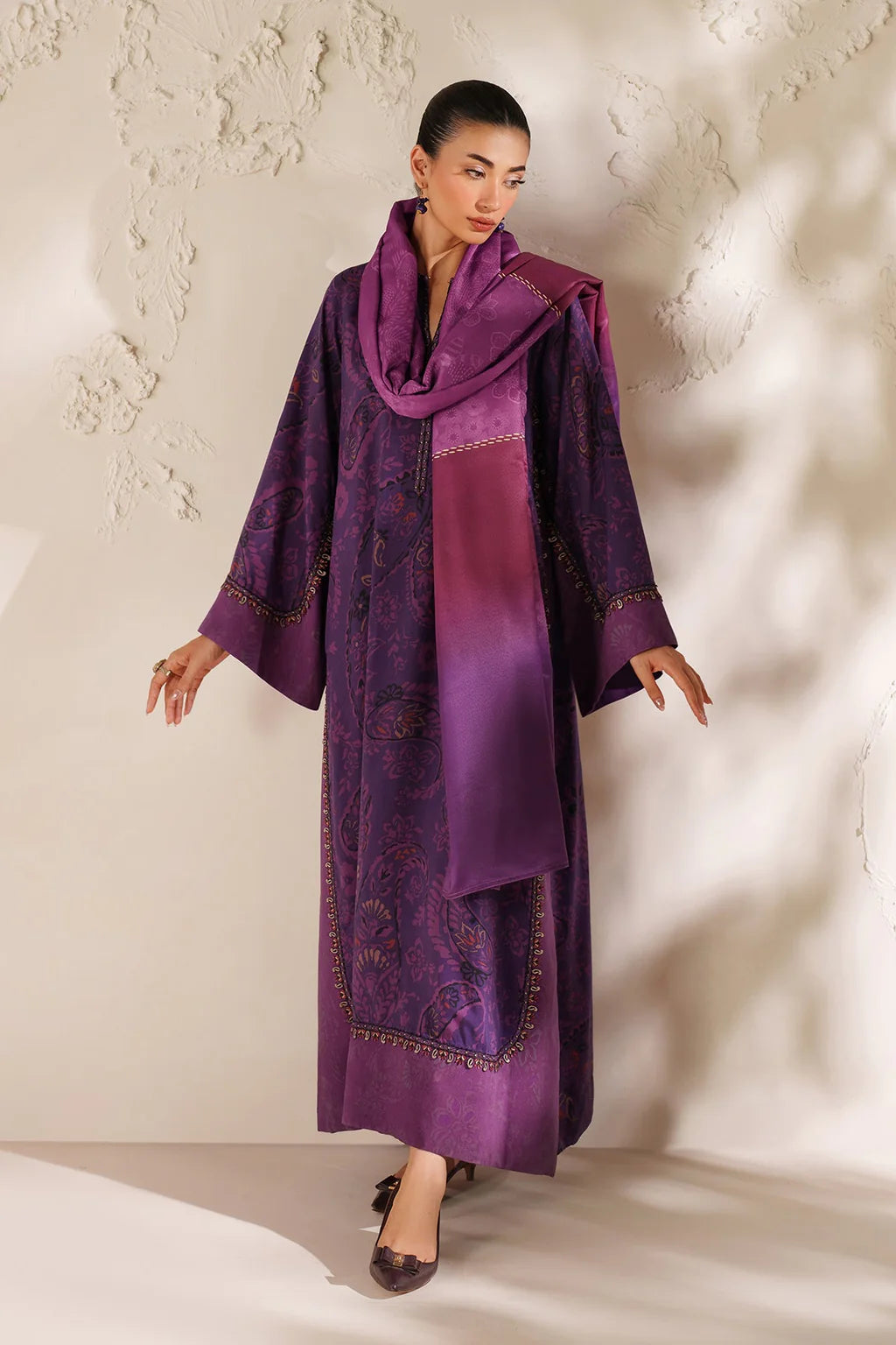 BAROQUE-3PC KHADDAR PRINTED SHIRT WITH KHADDAR PRINTED DUPATTA AND PRINTED TROUSER-UR-1739