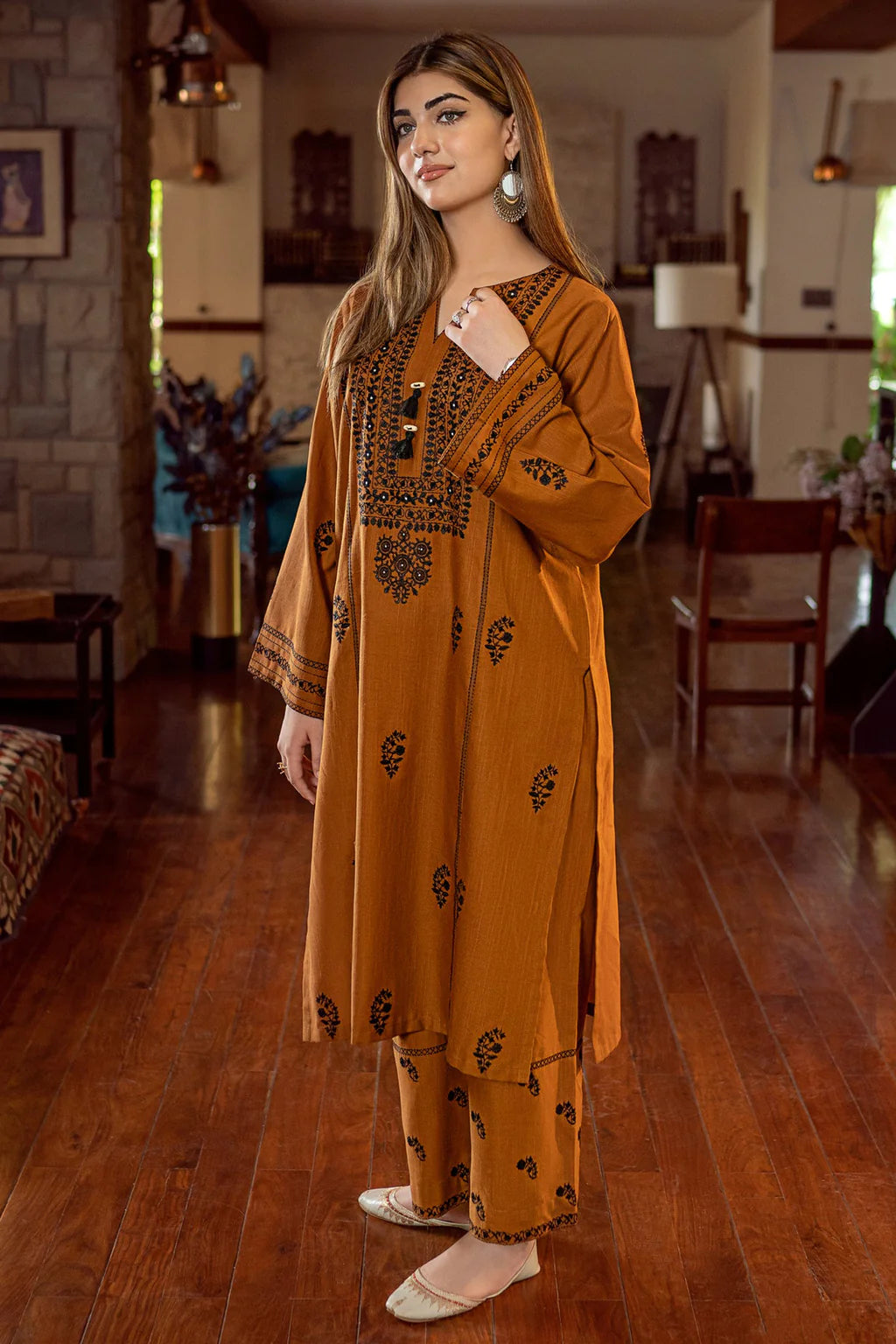URGE-2PC DHANAK EMBROIDERED SHIRT AND EMBROIDRED TROUSER-UR-2645