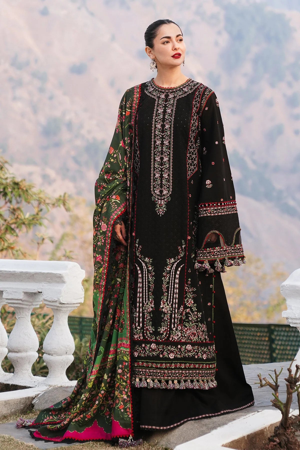 HUSSAIN REHAR-3PC KARANDI EMBROIDERED SHIRT WITH COURTRAI PRINTED SHAWL AND TROUSER-UR-4093