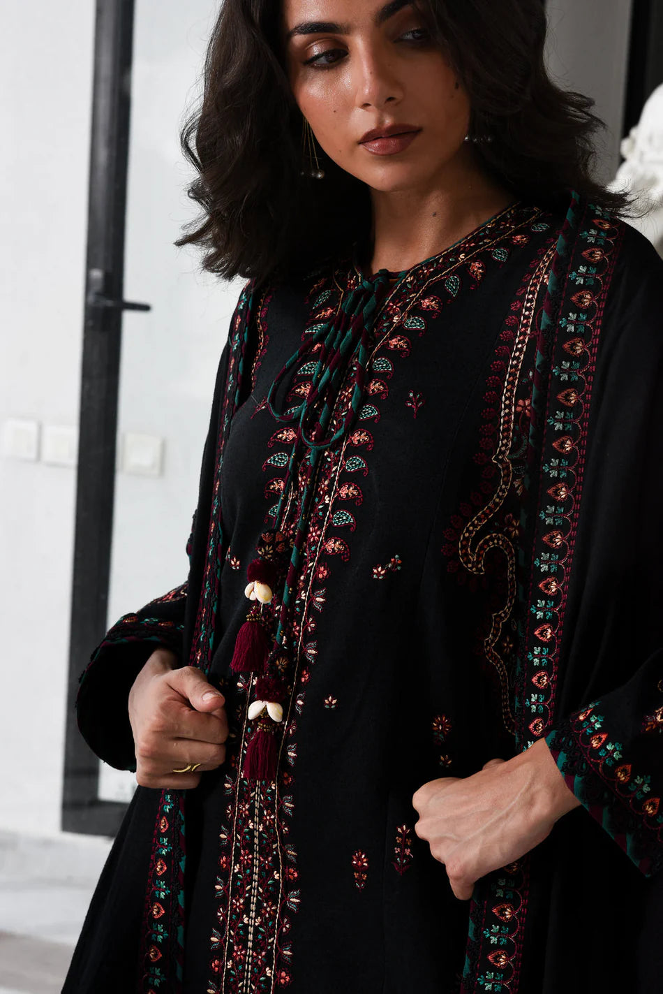 ZAIB-3PC DHANAK EMBROIDERED SHIRT WITH DHANAK EMBROIDERED SHAWL AND TROUSER-UR-4050