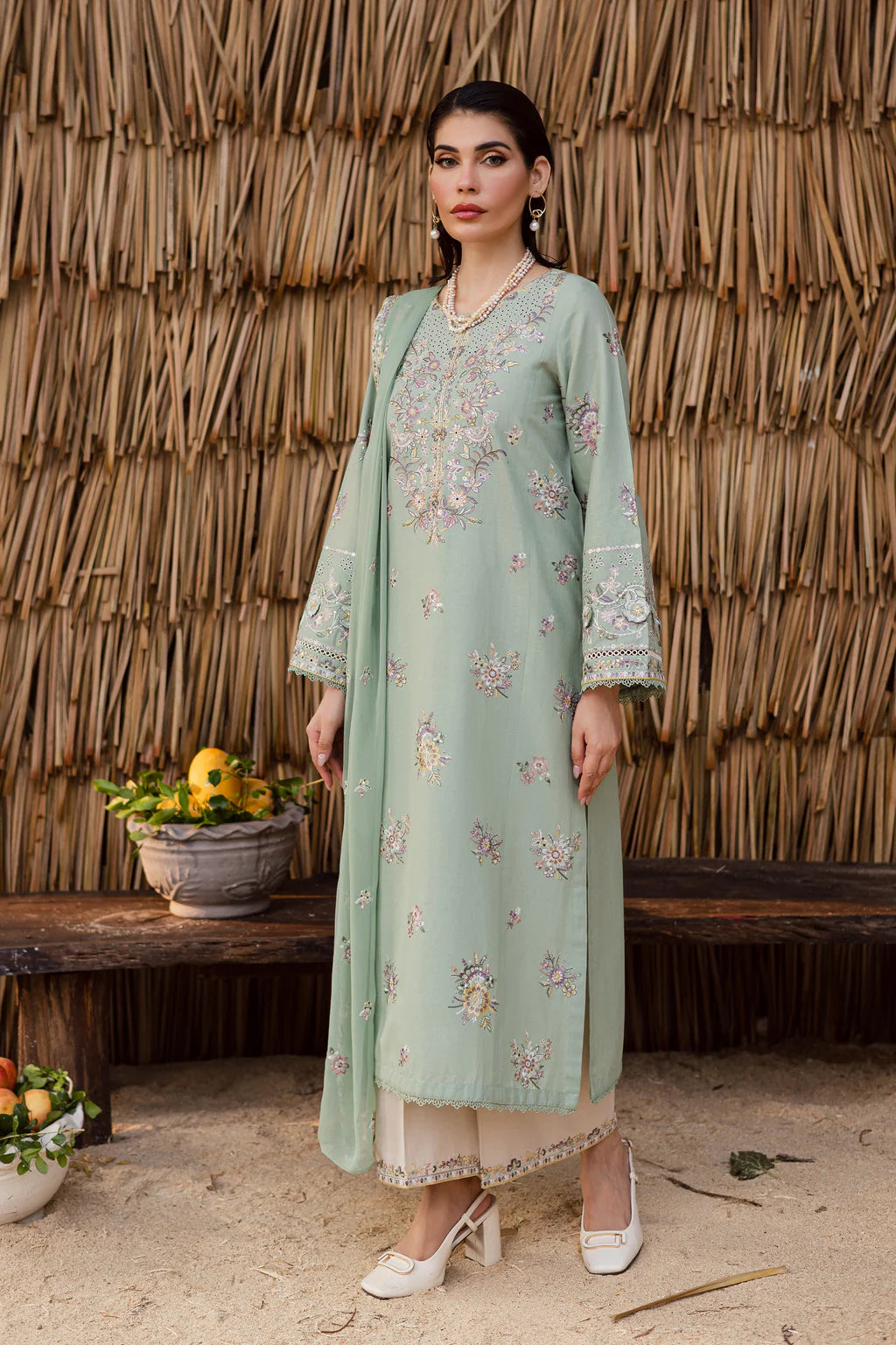 BATIK-3PC LAWN EMBROIDERED SHIRT WITH CHIFFON EMBROIDERED DUPATTA AND EMB TROUSER-UR-3541