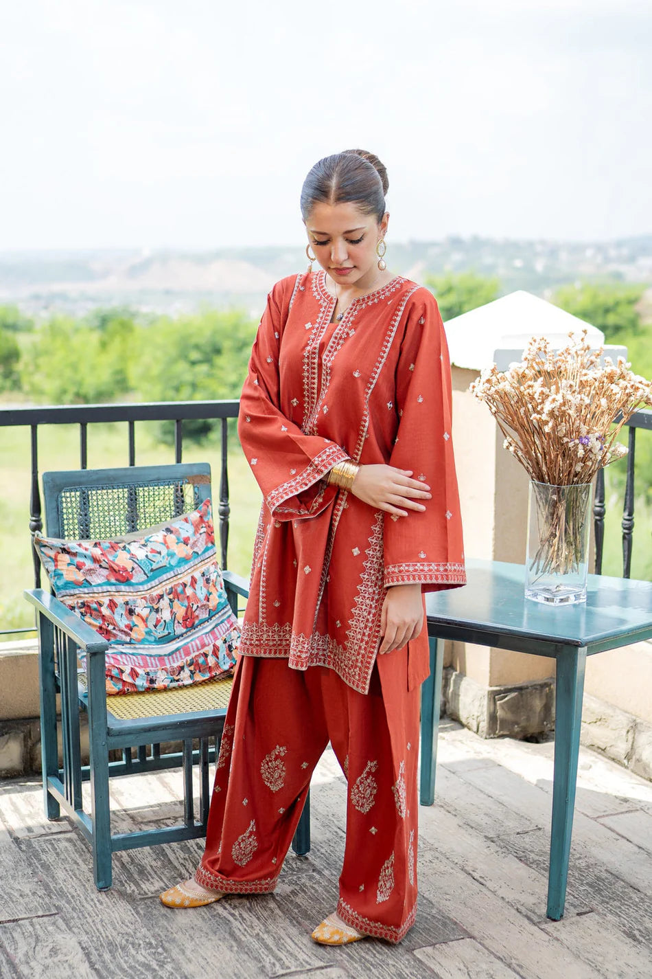 URGE-2PIECE LAWN EMBROIDERED SHIRT WITH LAWN EMBROIDERED TROUSER-UR-222
