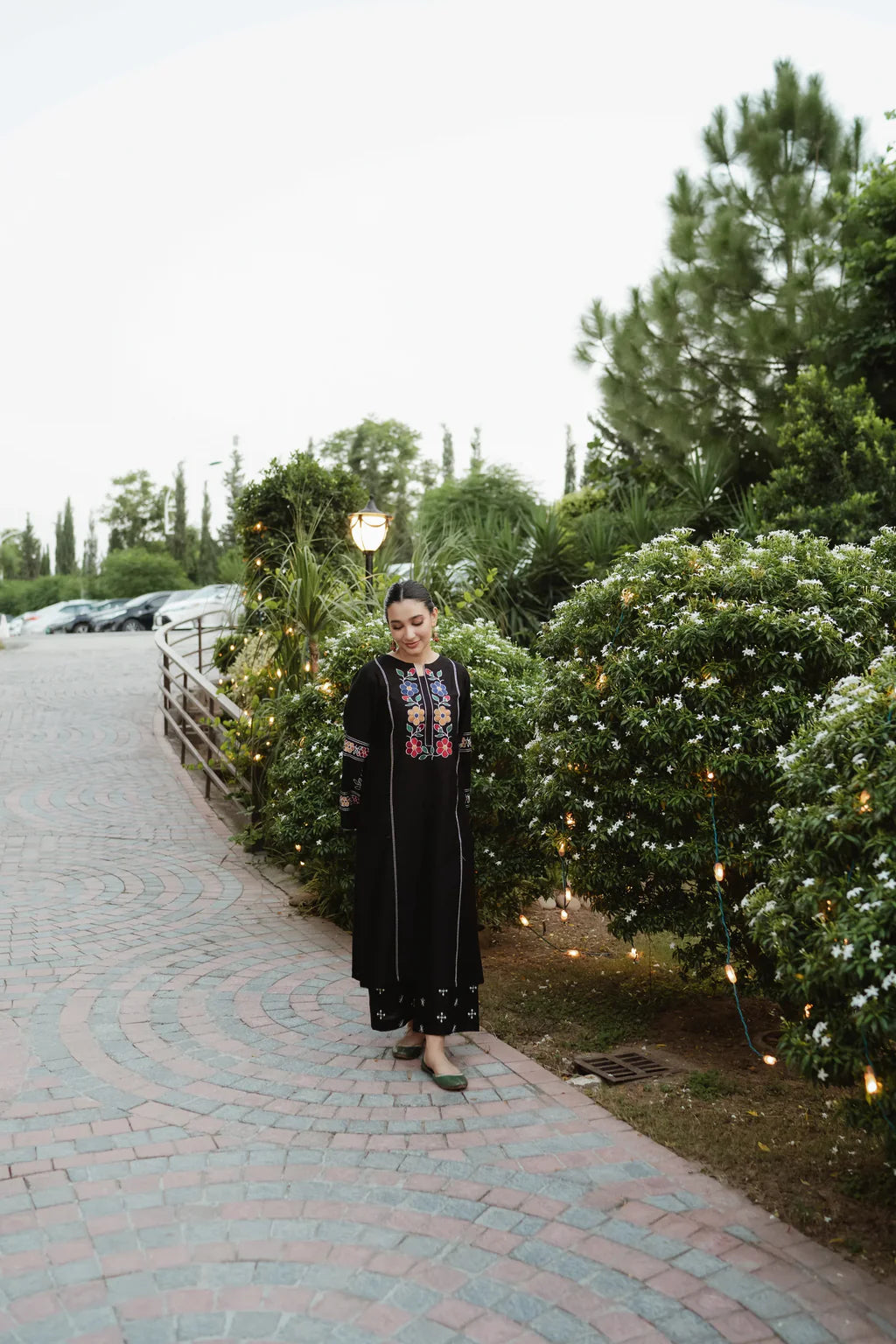 URGE-2PC DHANAK EMBROIDERED SHIRT WITH DHANAK EMB TROUSER-UR-172