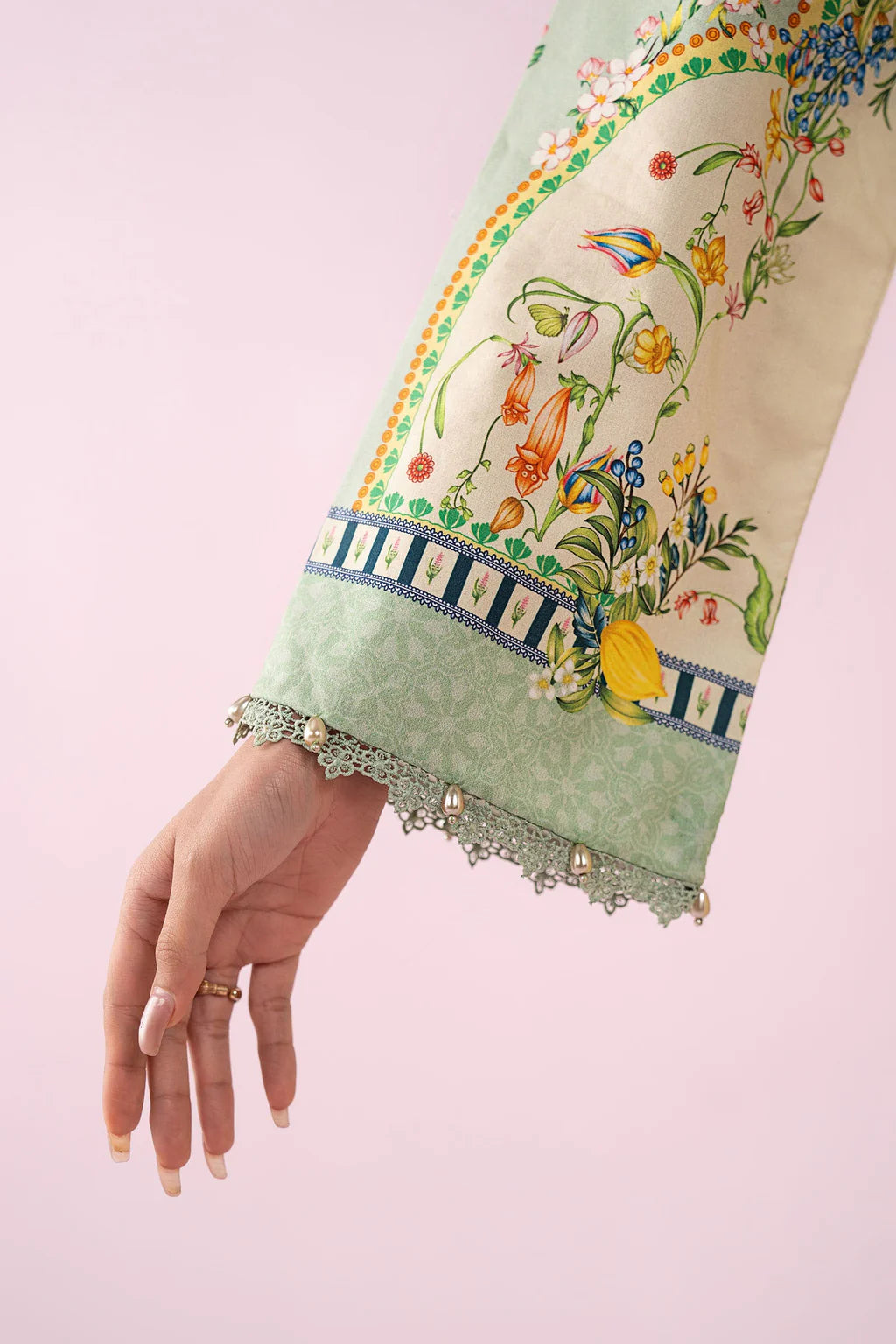 MARIA.B-3PC LAWN PRINTED EMB SHIRT WITH SILK PRINTED DUPATTA AND TROUSER-UR-534