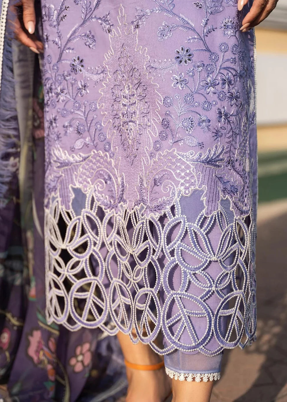 MUSHQ-3PC LAWN EMBROIDERED SHIRT WITH MONARK PRINTED DUPATTA & TROUSER-UR-2580