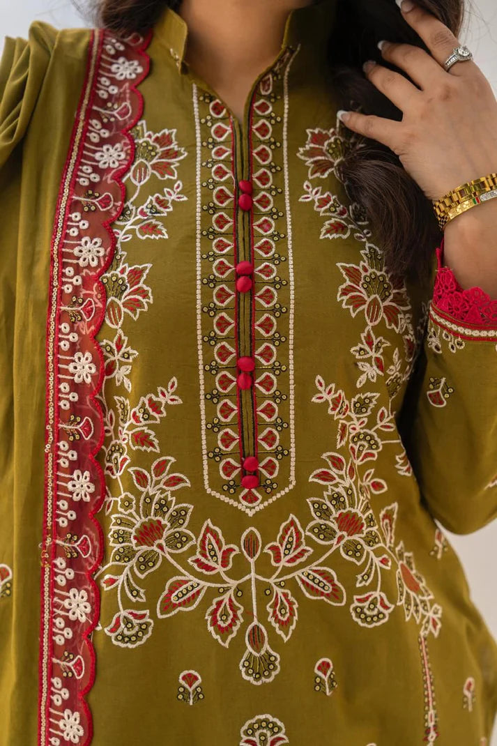 3PC LAWN EMBROIDERED SHIRT WITH LAWN EMBROIDERED READY TO WEAR DUPATTA-UR-2617
