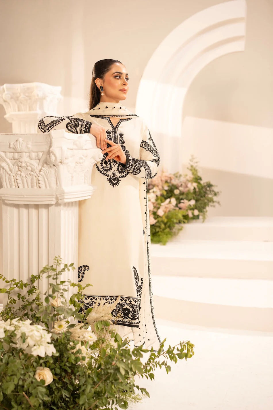 MIRANA-3PC LAWN EMBROIDERED SHIRT WITH KHADDI NET EMBROIDERED DUPATTA & TROUSER-UR-3563