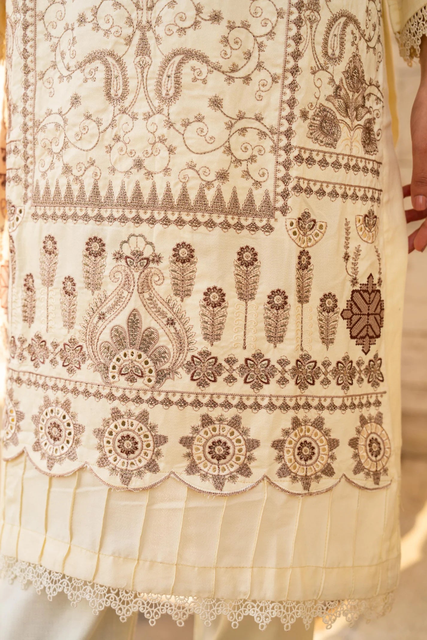 TANA BANA-3PC DHANAK EMBROIDERED SHIRT WITH DHANAK HEAVY CUTWORK EMBROIDERED SHAWL-1005
