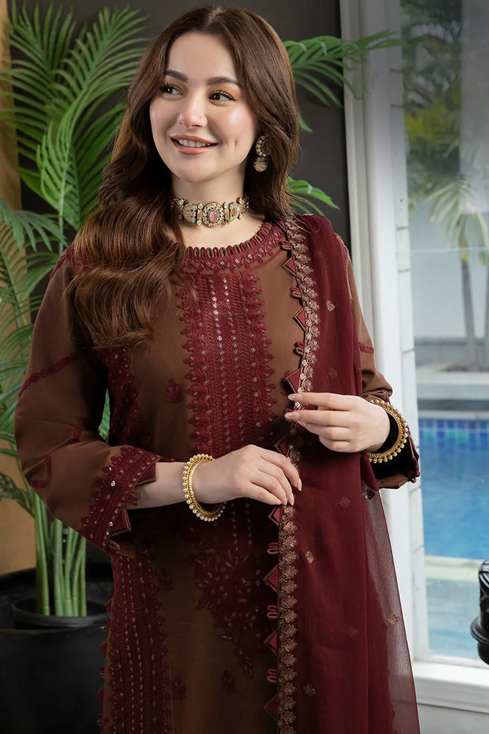 ASIM JOFA-3PC LAWN EMBROIDERED SHIRT WITH BAMBER CHIFFON EMBROIDERED DUPATTA AND TROUSER-UR-2630