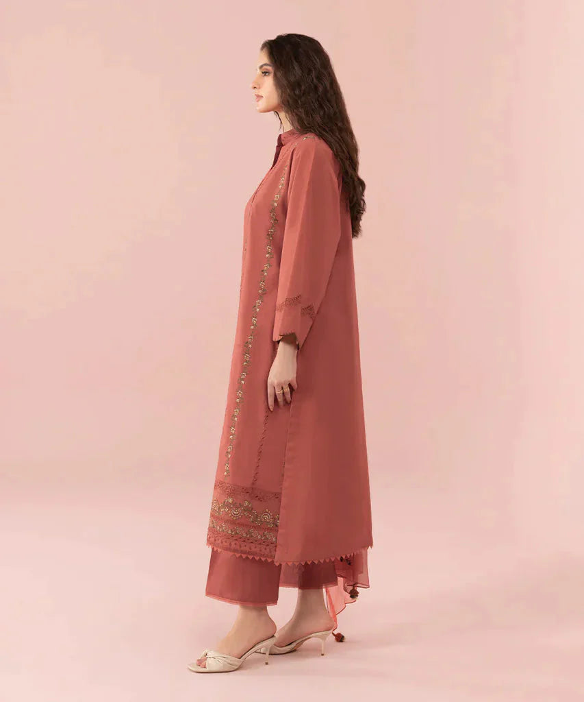 SAPPHIRE -3PC LAWN EMBROIDERED SHIRT WITH BAMBER CHIFFON EMBROIDERED DUPATTA-UR-2519