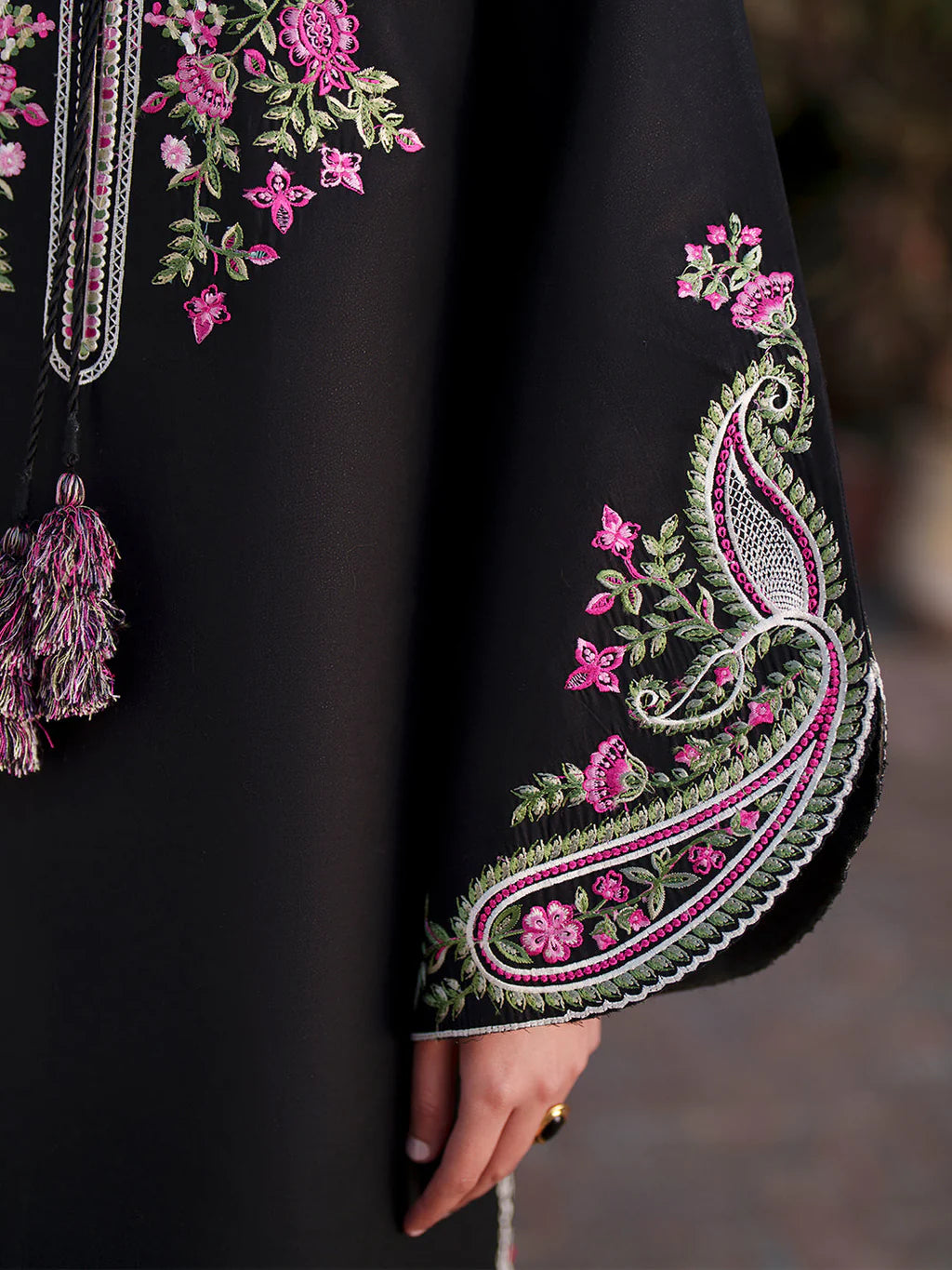 MAHNUR-3PIECE LAWN EMBROIDERED SHIRT WITH CHIFFON PRINTED DUPATTA AND TROUSER-UR-4591