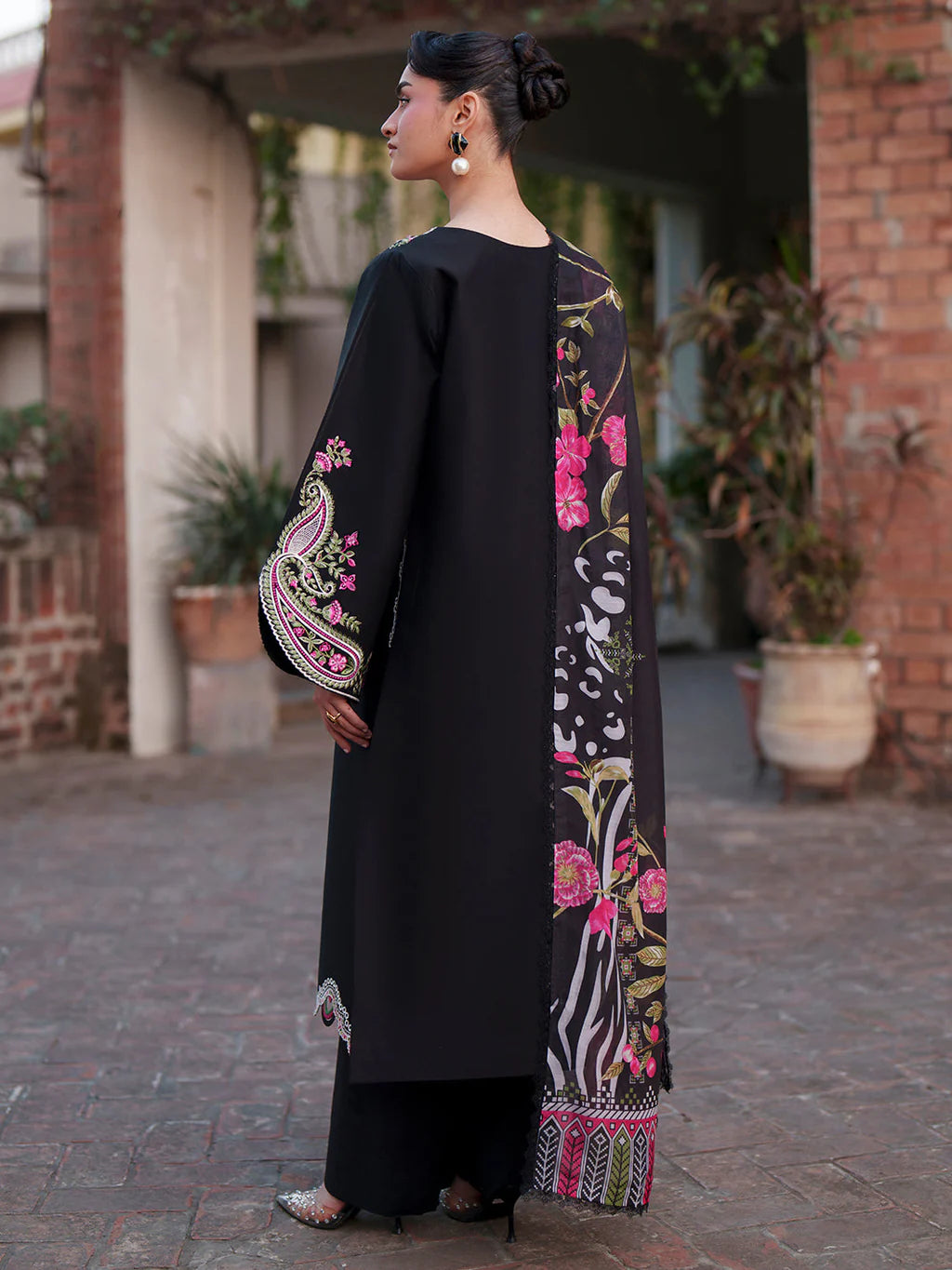MAHNUR-3PIECE LAWN EMBROIDERED SHIRT WITH CHIFFON PRINTED DUPATTA AND TROUSER-UR-4591