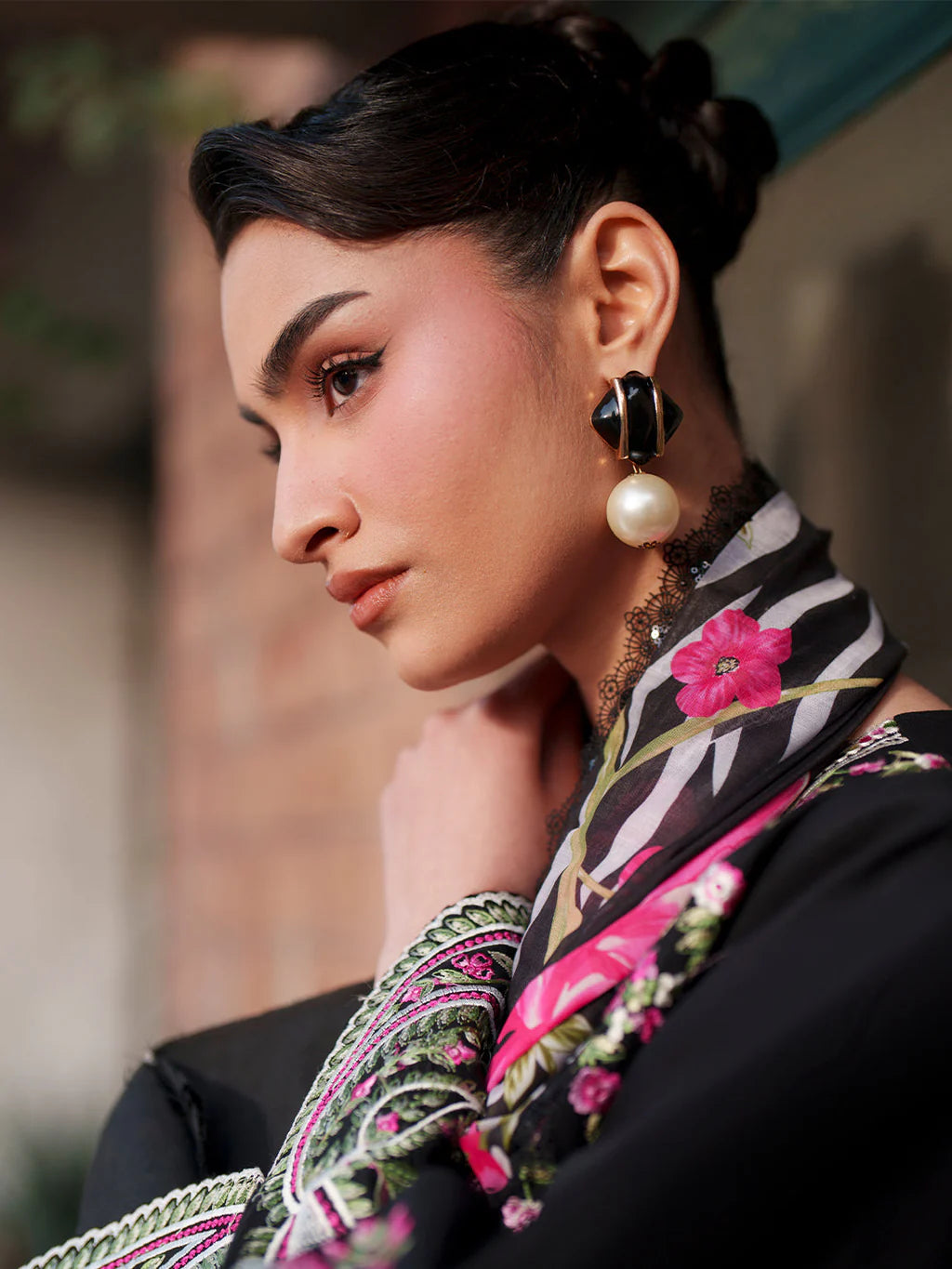 MAHNUR-3PIECE LAWN EMBROIDERED SHIRT WITH CHIFFON PRINTED DUPATTA AND TROUSER-UR-4591