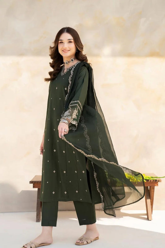 LAZULI-3PC LAWN EMBROIDERED SHIRT WITH CHIFFON EMBROIDERED DUPATTA AND TROUSER-UR-2591
