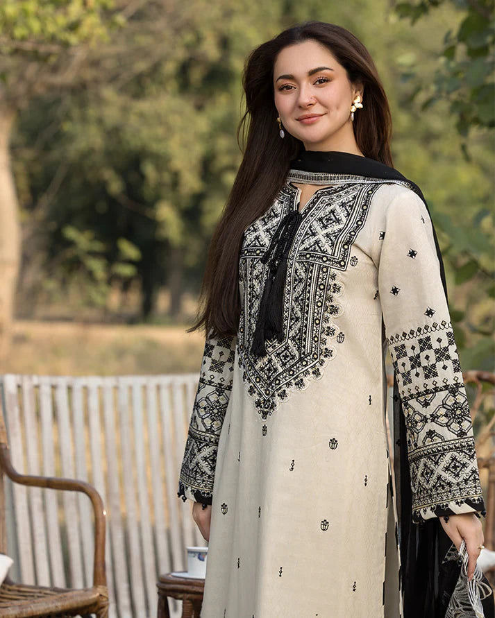 QALAMQAR-3PC LAWN EMBROIDERED SHIRT WITH CHIFFON EMBROIDERED DUPATTA AND TROUSER-UR-2948