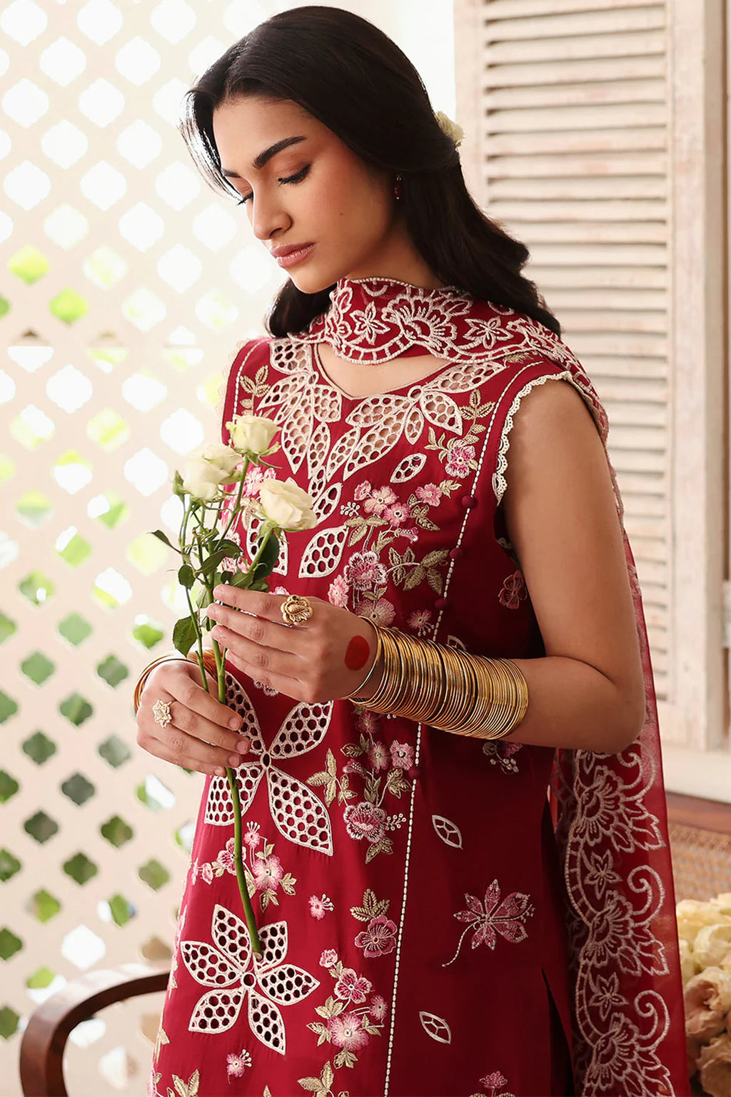 MAHNUR-3PC LAWN EMBROIDERED SHIRT WITH KHADDI NET EMBROIDERED DUPATTA AND TROUSER-UR-3574