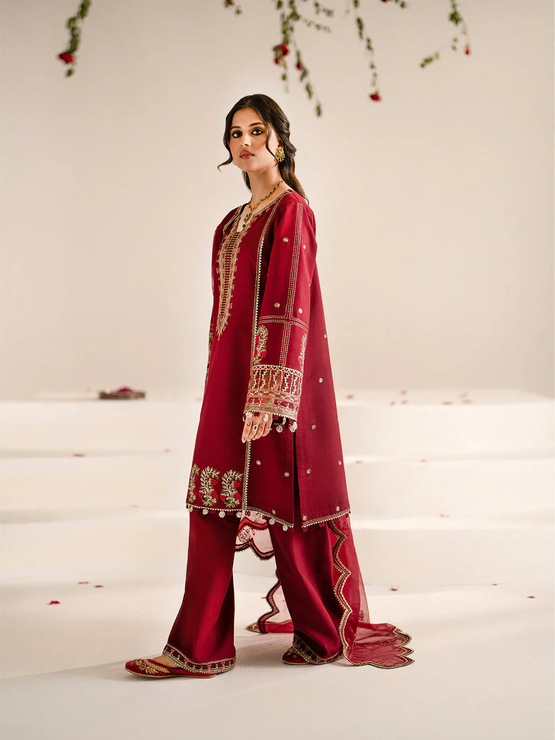 JAZMIN-3PC LAWN EMBROIDERED SHIRT WITH ORGANZA EMBROIDRED DUPATTA AND TROUSER-UR-2602