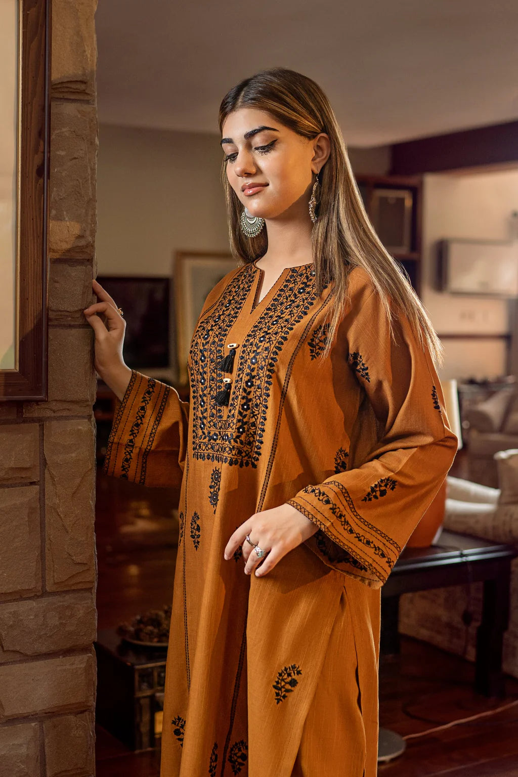URGE-2PC DHANAK EMBROIDERED SHIRT AND EMBROIDRED TROUSER-UR-2645