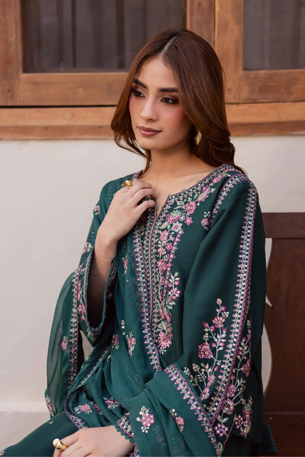 BATIK-3PC LAWN EMBROIDERED SHIRT WITH CHIFFON EMBROIDERED DUPATTA AND EMB TROUSER-UR-3650