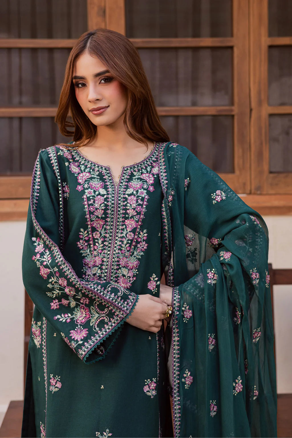 BATIK-3PC LAWN EMBROIDERED SHIRT WITH CHIFFON EMBROIDERED DUPATTA AND EMB TROUSER-UR-3650