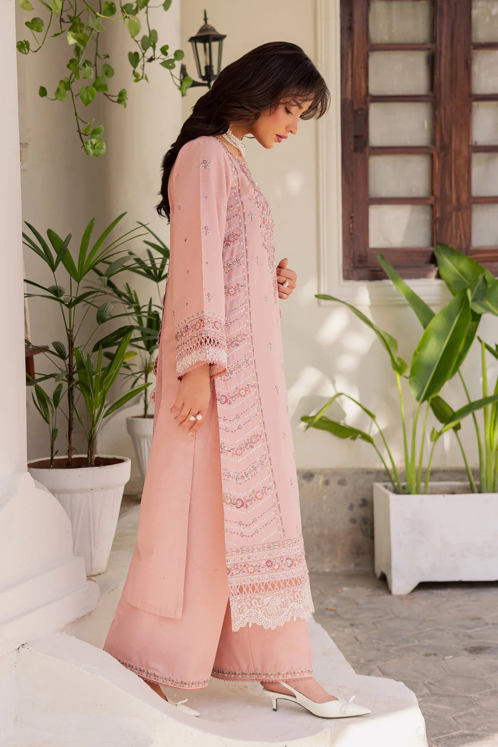 BATIK-3PC LAWN EMBROIDERED SHIRT WITH KHADDI NET EMBROIDERED DUPATTA AND EMB TROUSER-UR-3630
