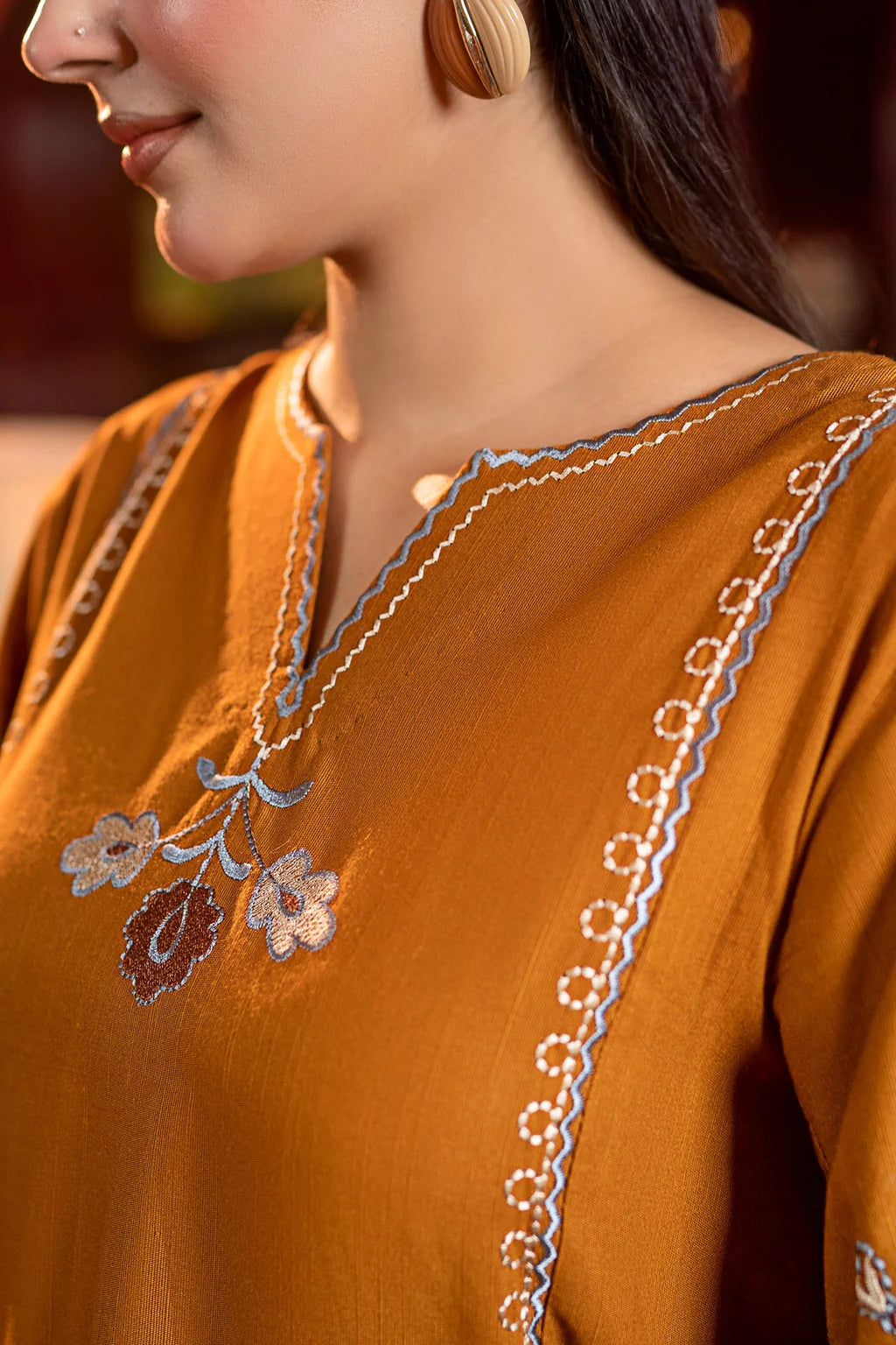 URGE-2PC DHANAK EMBROIDERED SHIRT AND EMBROIDRED SLEEVES-UR-2622