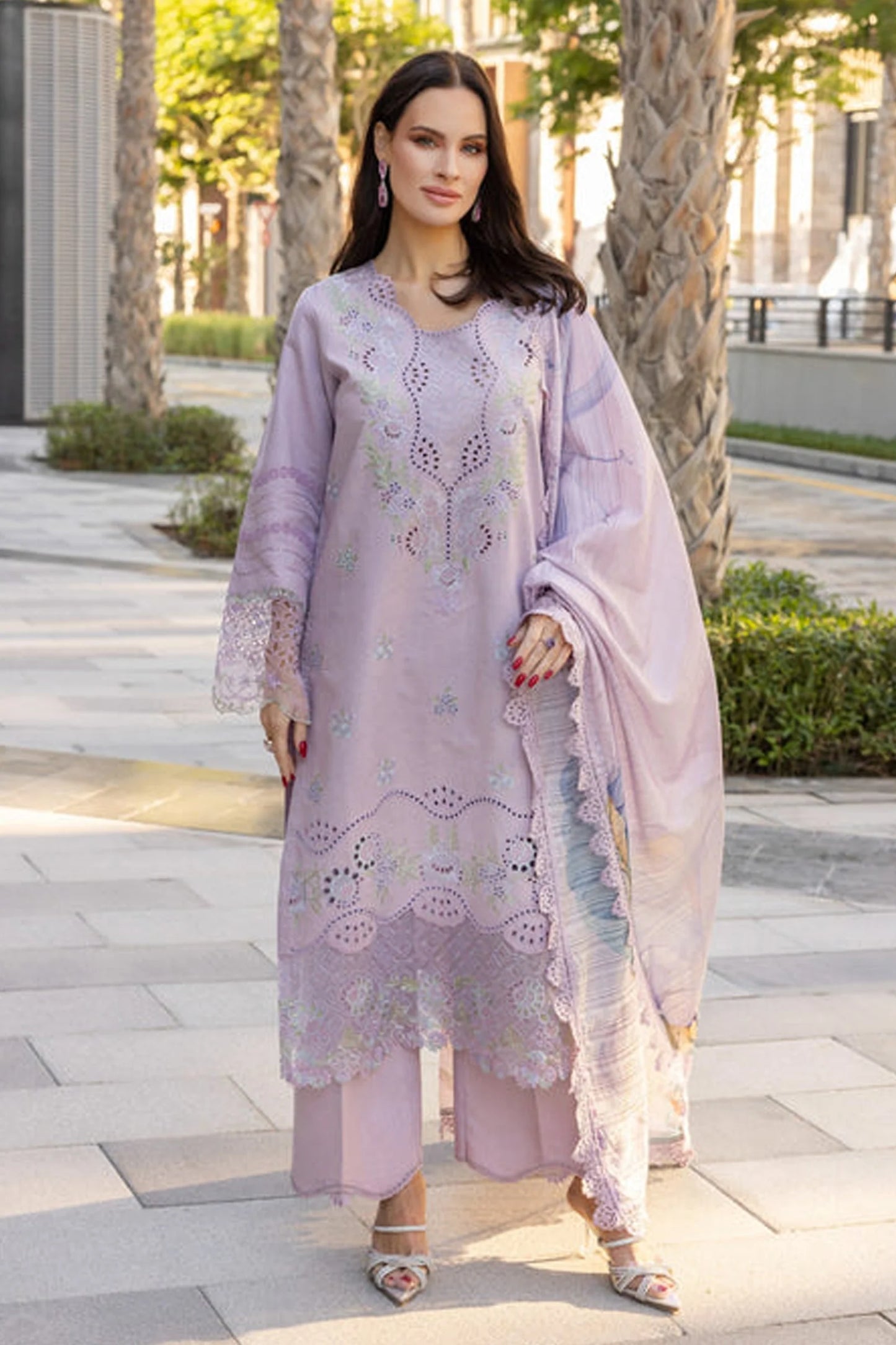 RANG RASIYA-3PC LAWN EMBROIDERED SHIRT WITH MONARK PRINT DUPATTA AND TROUSER-UR-2807
