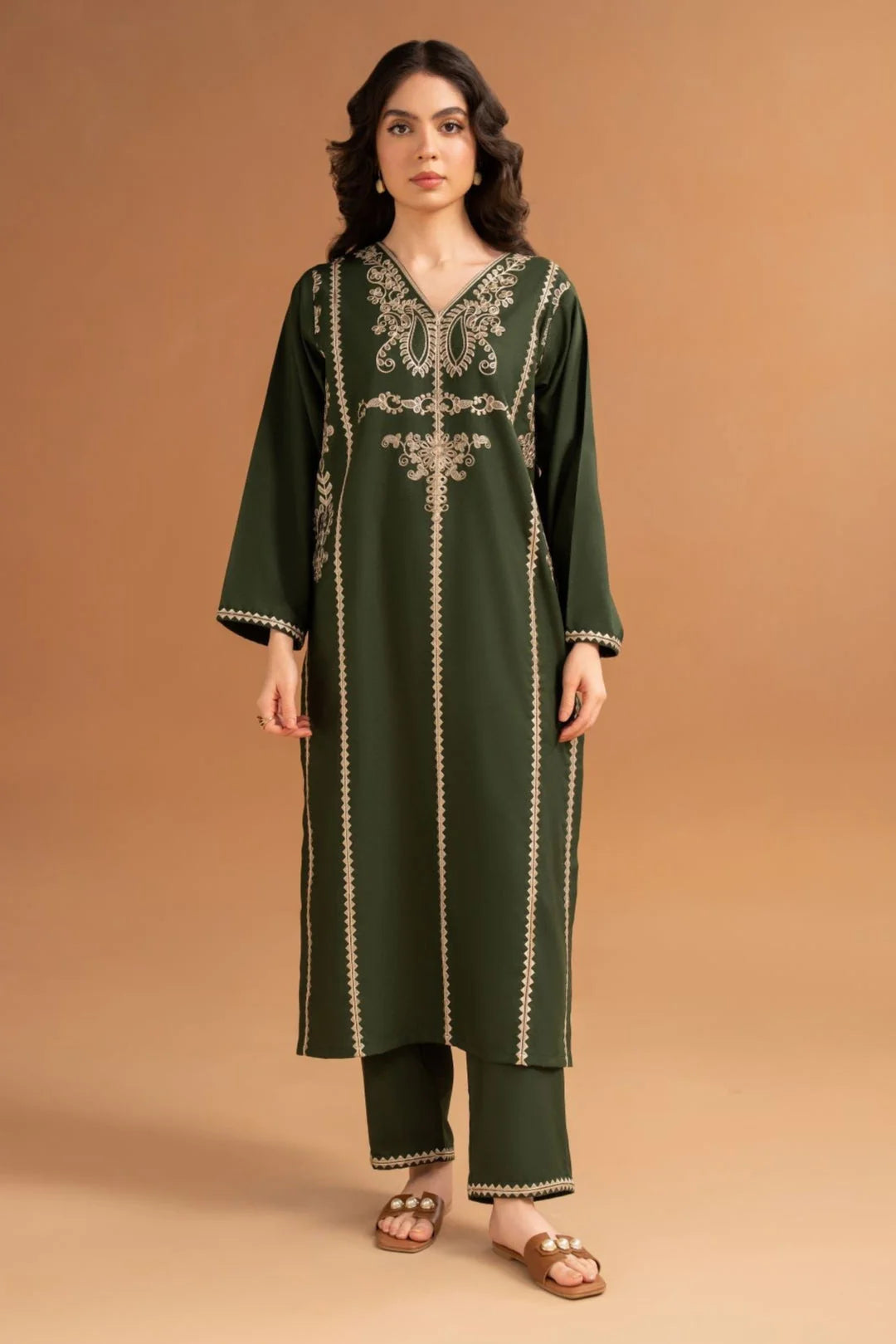 LAZULI-2PC LAWN EMBROIDRED SHIRT WITH LAWN EMBROIDRED TROUSR-UR-2581