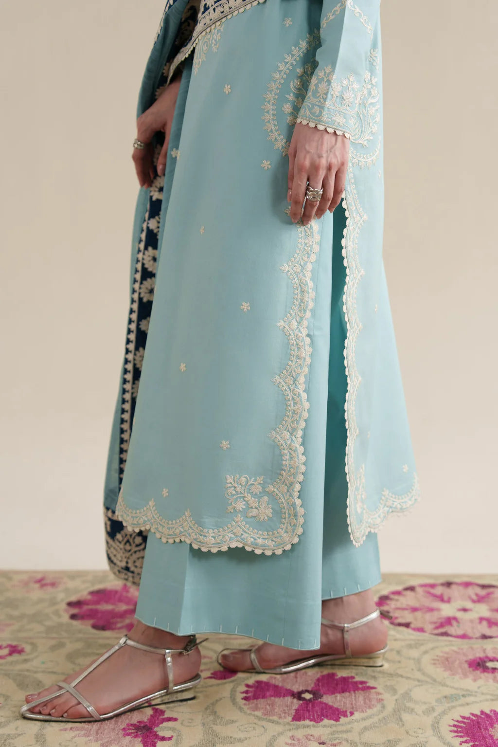 ZAIB-3PC LAWN EMBROIDERED SHIRT WITH CHIFFON EMB DUPATTA AND TROUSER-UR-4261